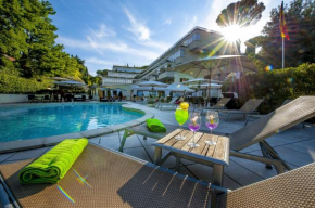Отель Cardinal Hotel St. Peter  Рим